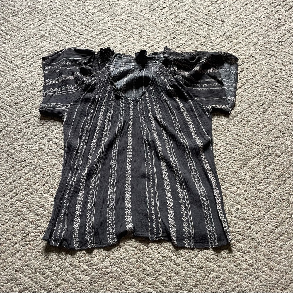 Daytrip Off The Shoulder Gauze Top